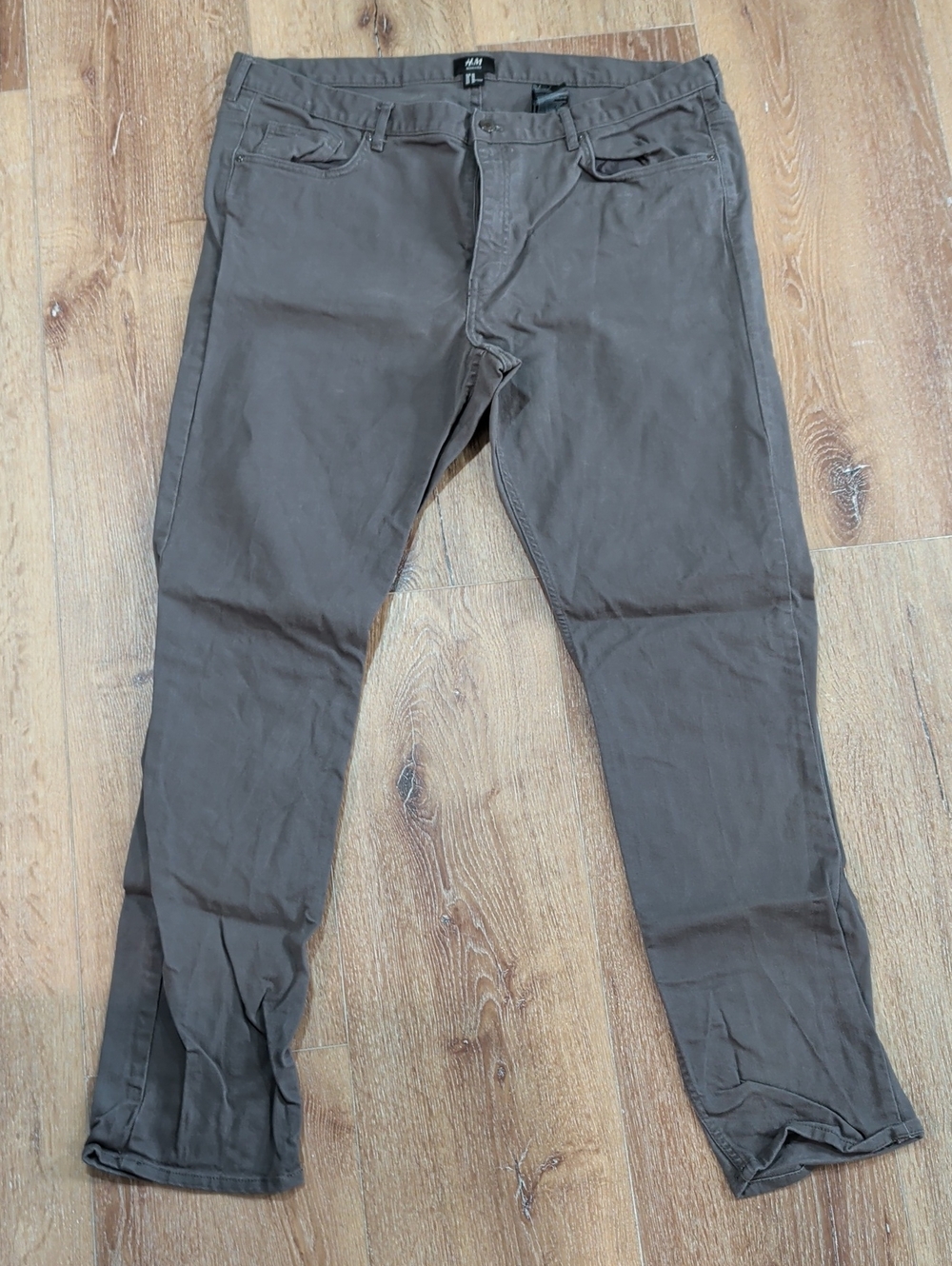 H&M Grey Skinny Denim Jeans - Size 40x32